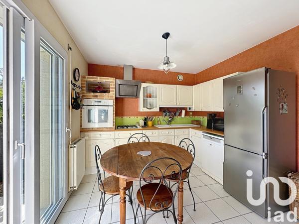 Maison à vendre 5 pièces 90 m² Saint-Jouan-des-Guérets