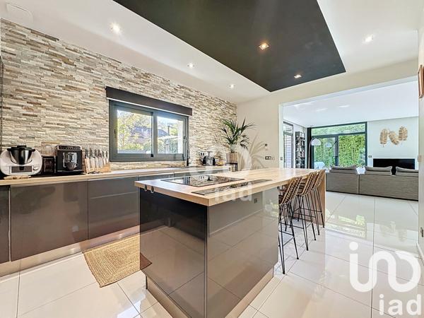 Maison à vendre 7 pièces 198 m² Faverges-Seythenex