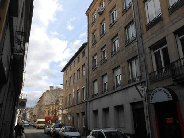 Appartement 4 pièces T4 F4 94 m² à Saint-etienne 46 RUE MULATIERE 42100 à louer