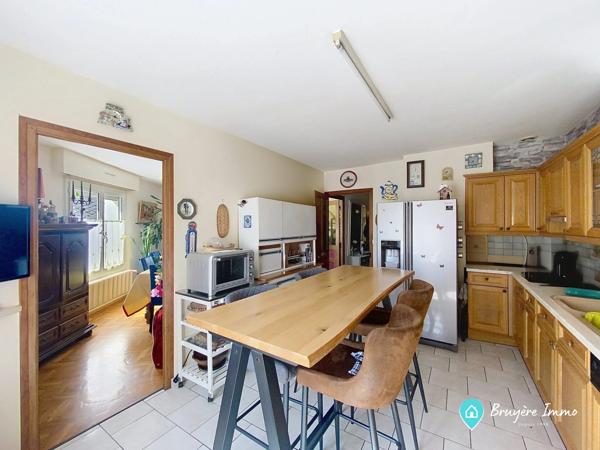 Immeuble à vendre, 225 m² - Hirson 02500
