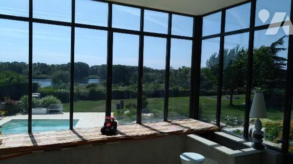 Propriété à Beaugency, Loiret (45)

Exceptionnelle propriété avec belle vue Loire comportant ...