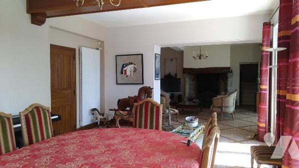 Propriété à Beaugency, Loiret (45)

Exceptionnelle propriété avec belle vue Loire comportant ...