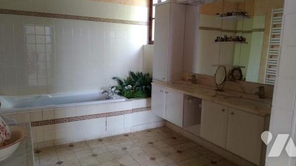 Propriété à Beaugency, Loiret (45)

Exceptionnelle propriété avec belle vue Loire comportant ...