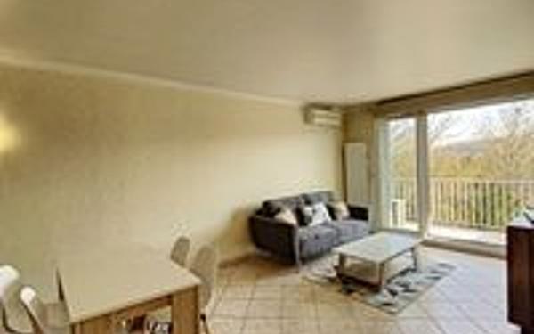 Appartement à louer    3 pièces • 72,32 m2 Orsay