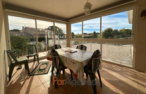 Maison familiale avec beau terrain arboré