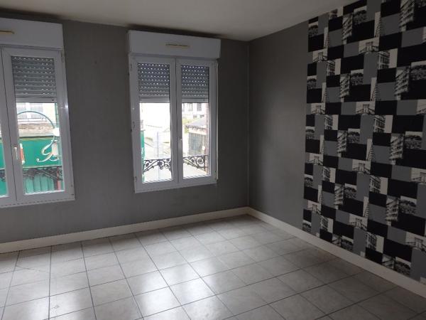A LOUER APPARTEMENT T3 A CAUDEBEC LES ELBEUF
