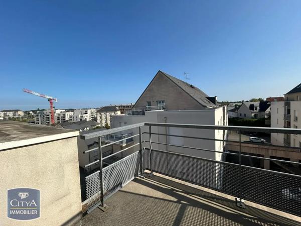Appartement à louer 3 pièces 63.81m² Laval (53000)
