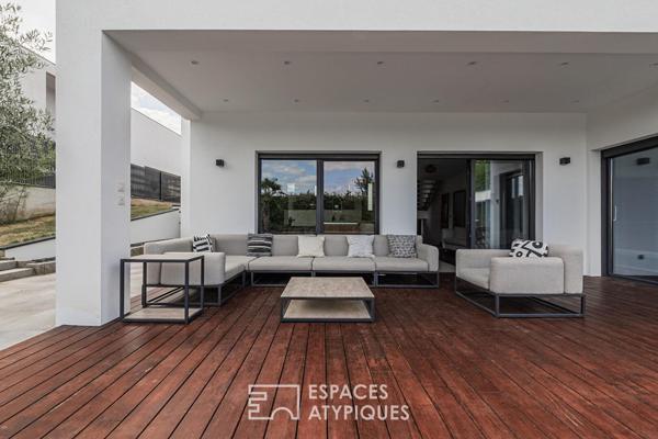 Villa contemporaine aux prestations haut de gamme