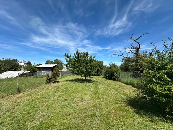 CHATEAUROUX - Quartier PMC - Pavillon - 3 chs, jardin - garage.