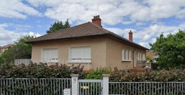 Maison individuelle avec travaux dans secteur calme et prisé