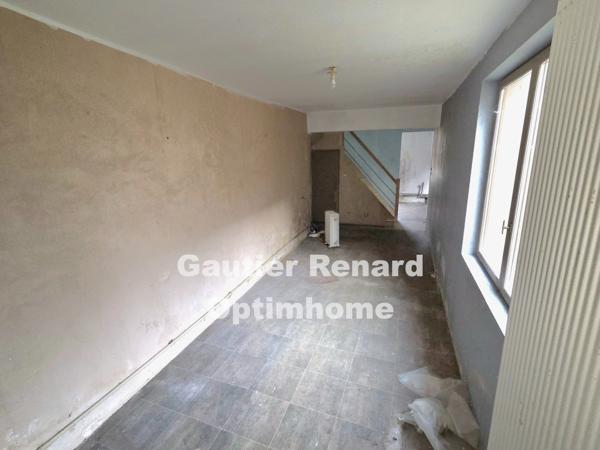 Maison de 86 m² à rénover entièrement – Idéale investisseur ou projet sur mesure