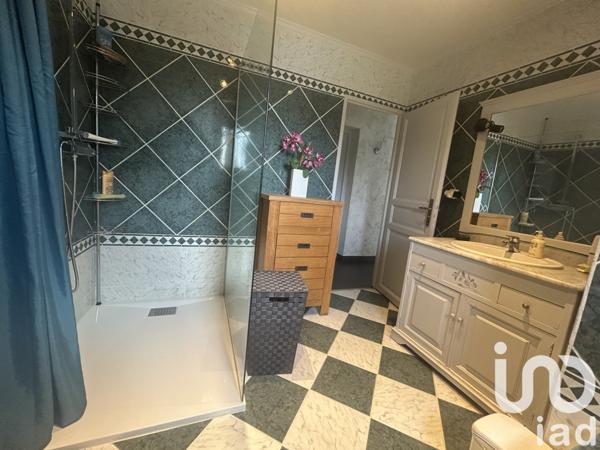 Maison à vendre 9 pièces 195 m² Cosne-d'Allier