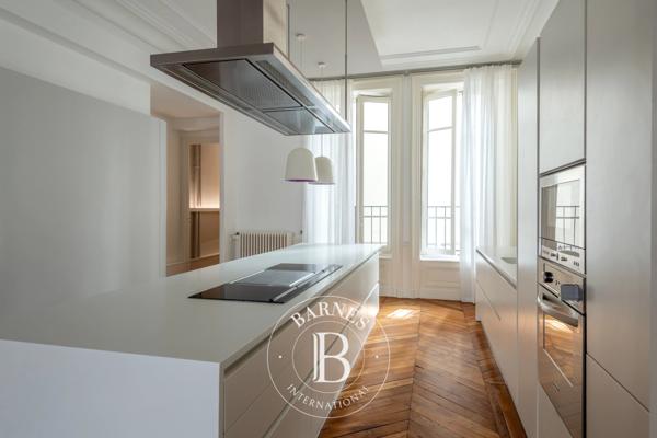 Lyon 2ème, Appartement 5 Chambres -  231 m² à vendre