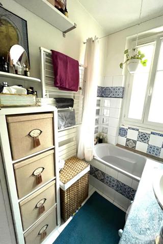 Appartement F2 à vendre  2 pièces - 43 m2 PARIS - 75020