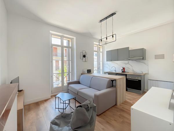 Appartement 2 pièces - 43 m² Exclusivité efficity