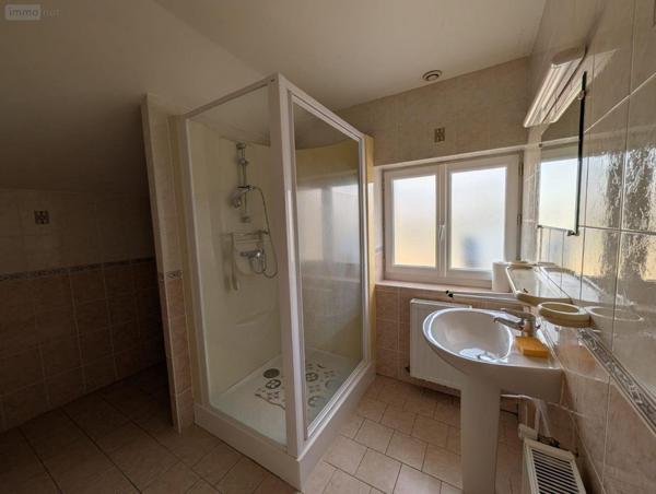 Maison de ville à vendre à Aubigné-Racan dans la Sarthe (72800), ref : 13861/1644