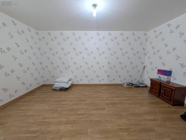 Maison de ville à vendre à Aubigné-Racan dans la Sarthe (72800), ref : 13861/1644