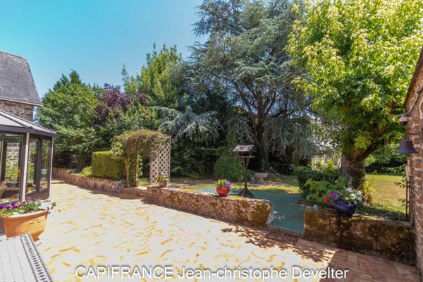 Maison à vendre LA BAZOGE MONTPINCON (53) maison 6 chambres sur terrain de 1200 m2