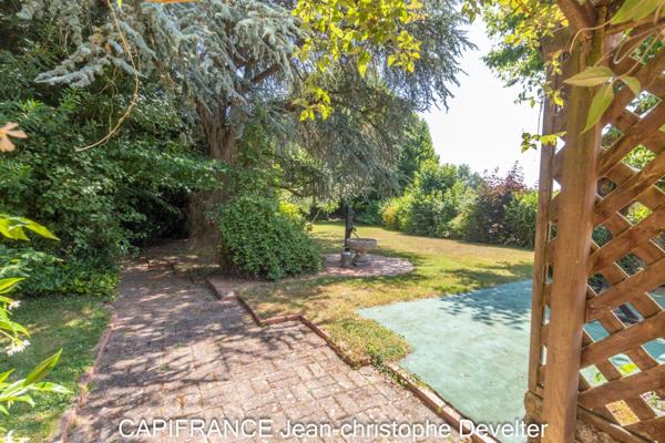 Maison à vendre LA BAZOGE MONTPINCON (53) maison 6 chambres sur terrain de 1200 m2