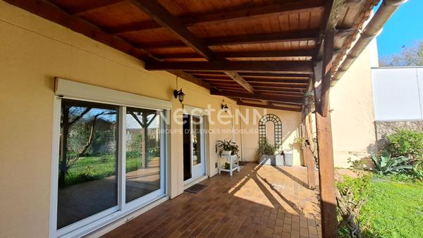 Maison Fontenay-le-Comte 100 m² 3 chambres, garage, préau et jardin