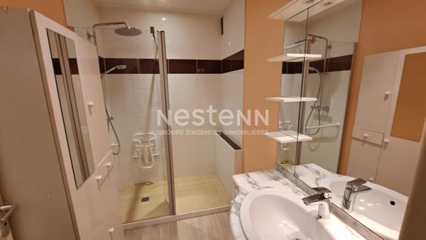 Maison Fontenay-le-Comte 100 m² 3 chambres, garage, préau et jardin