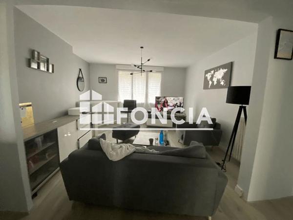 Location Appartement 3 pièces 64.2 m² - 21 RUE LOUIS TIERCELIN Rennes 35000