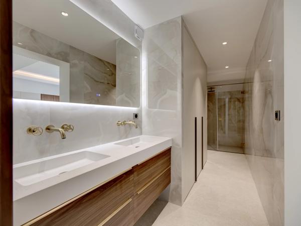 Villa contemporaine avec belle vue mer proche Monaco