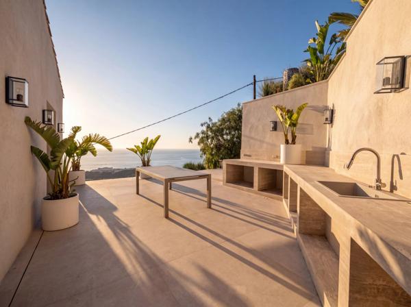 Villa contemporaine avec belle vue mer proche Monaco