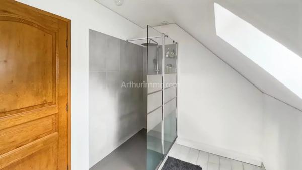 Vente Maison 6 pièces 160 m2 à Saint-Fargeau-Ponthierry