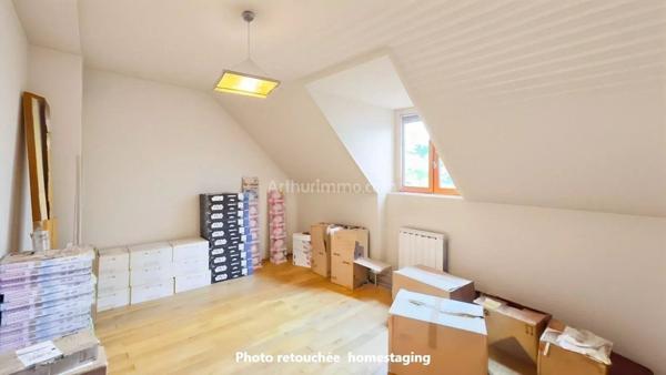 Vente Maison 6 pièces 160 m2 à Saint-Fargeau-Ponthierry