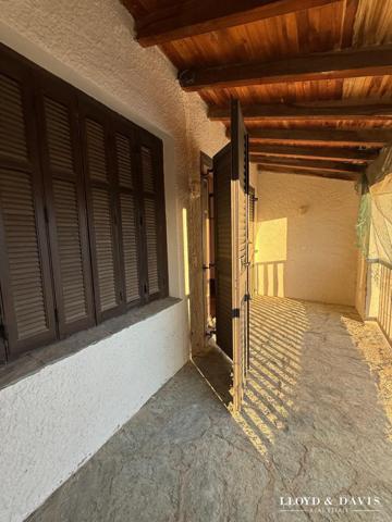 petite maison sur le port de Centuri