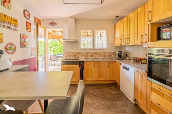 Maison à vendre |  Izon |  7 pièces | 163 m²