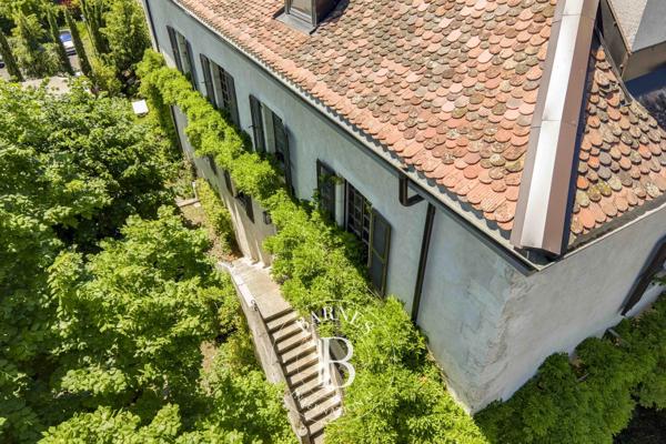 Cessy, Propriété 5 Chambres -  332 m² à vendre