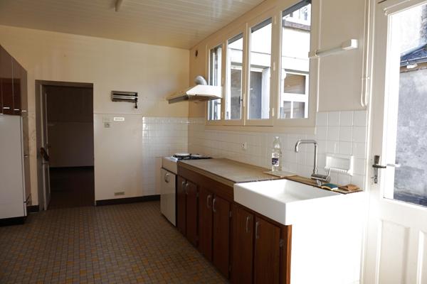 MAISON 285 M2 10 chambres