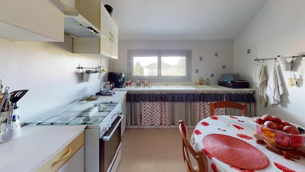 Vente Maison 6 pièces 241 m2 à Lamarque-Pontacq