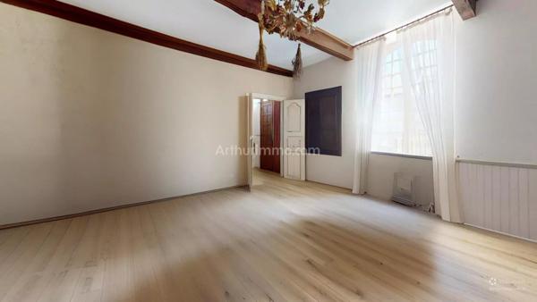 Vente Maison 6 pièces 241 m2 à Lamarque-Pontacq