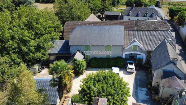 Vente Maison 6 pièces 241 m2 à Lamarque-Pontacq