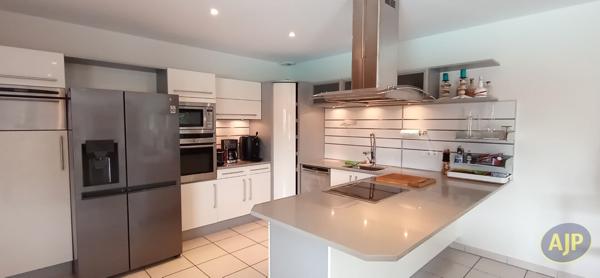 Biens de prestige à vendre Lege Cap Ferret : 882 000 € - AJP Immobilier Lège-Cap-Ferret