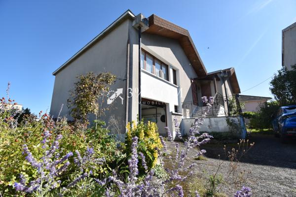 Maison 5 pièce(s) 4 chambre(s) 142 m²