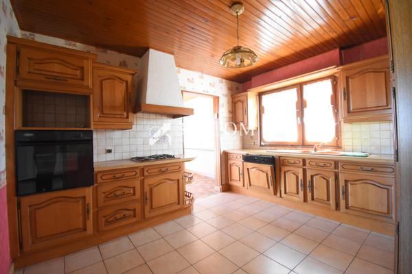 Maison 5 pièce(s) 4 chambre(s) 142 m²