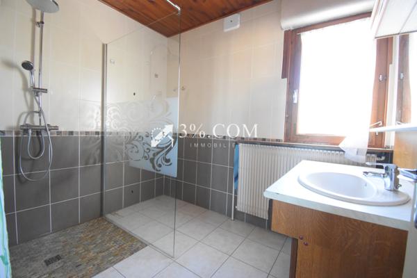 Maison 5 pièce(s) 4 chambre(s) 142 m²