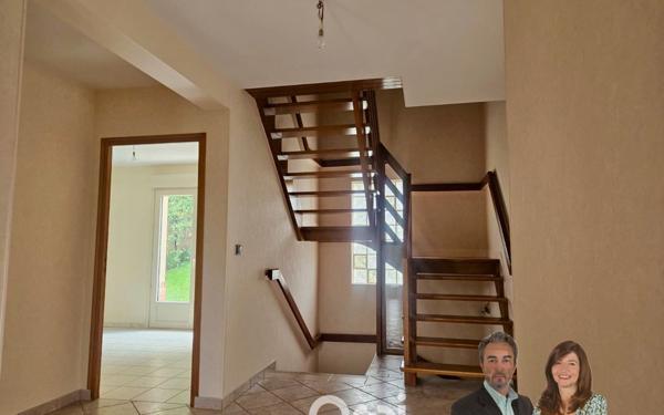 Maison à vendre    6 pièces • 154,01 m2 Saint-Fuscien