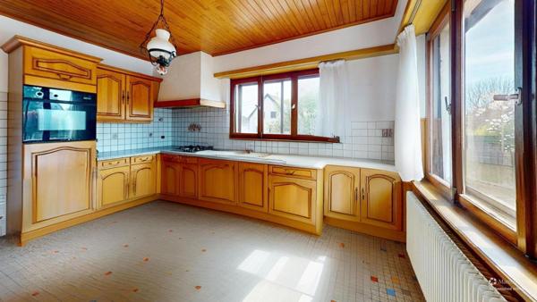 Maison familiale à rénover avec grand terrain – Wittenheim