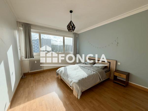 Location Appartement 3 pièces 83 m² - Limoges 87000