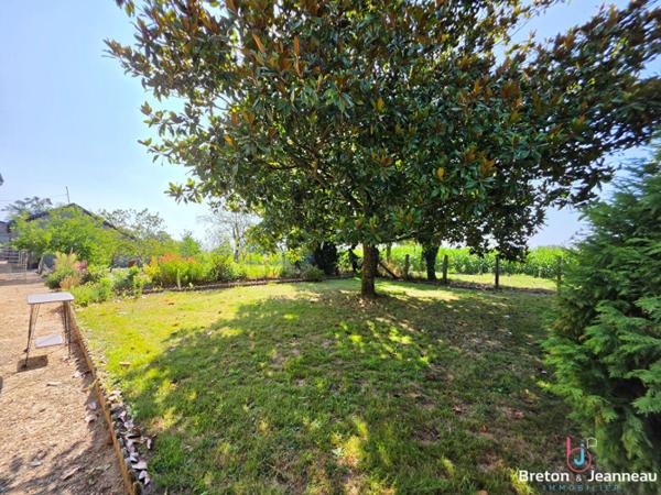 Fermette sur 1 hectare à Céaucé