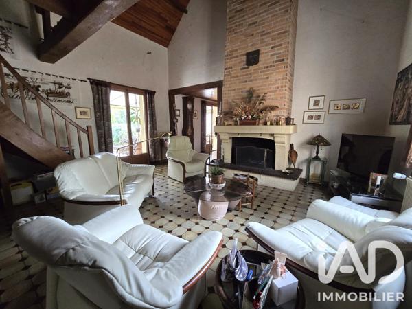 Maison à vendre 10 pièces 200 m² Longuenée-en-Anjou
