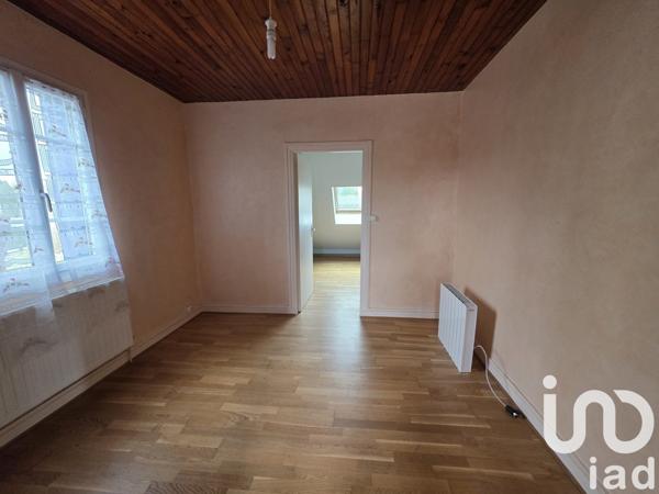 Maison à vendre 9 pièces 145 m² Le Mayet-de-Montagne
