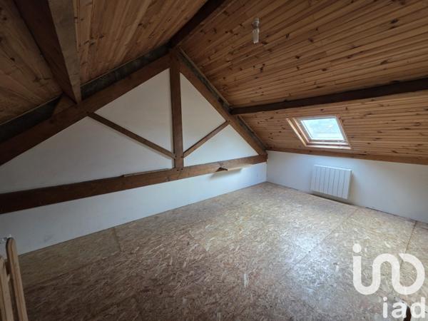 Maison à vendre 9 pièces 145 m² Le Mayet-de-Montagne