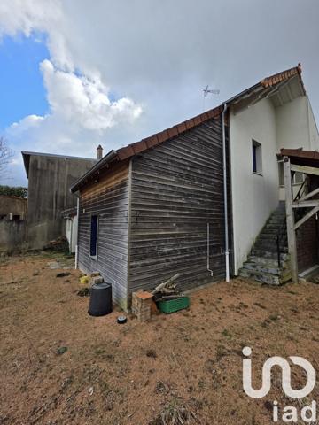 Maison à vendre 9 pièces 145 m² Le Mayet-de-Montagne