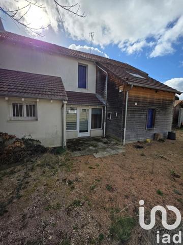 Maison à vendre 9 pièces 145 m² Le Mayet-de-Montagne